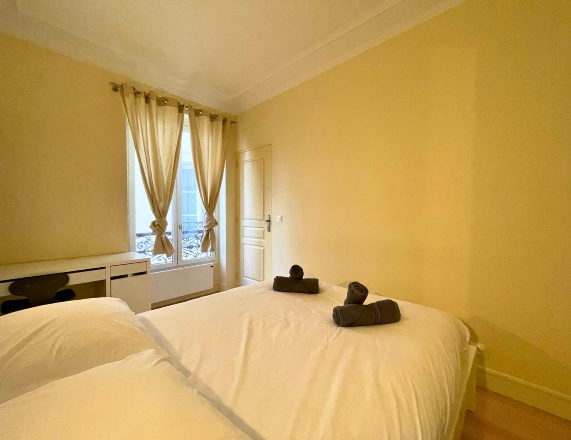 פריז Chambre Lit Double Et Salon Avec Canape-Lit A 10 Minutes Des Champs Elysees מראה חיצוני תמונה