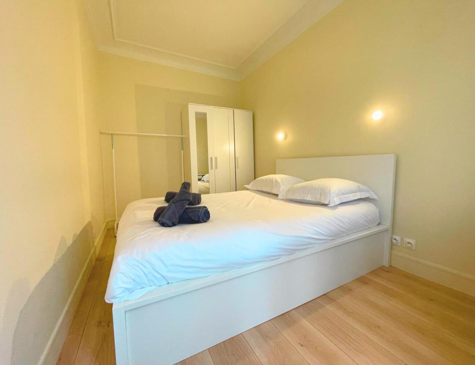 פריז Chambre Lit Double Et Salon Avec Canape-Lit A 10 Minutes Des Champs Elysees מראה חיצוני תמונה