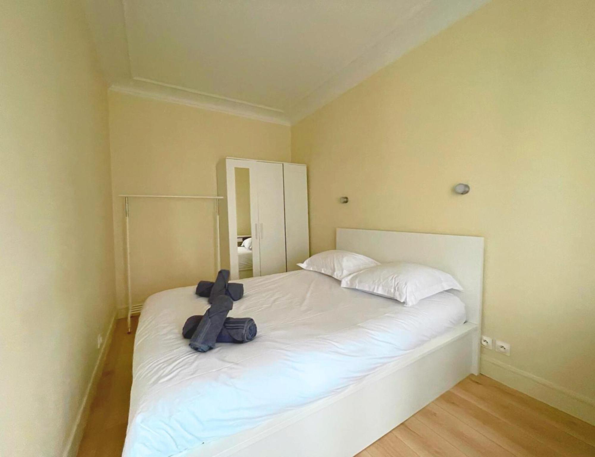 פריז Chambre Lit Double Et Salon Avec Canape-Lit A 10 Minutes Des Champs Elysees מראה חיצוני תמונה